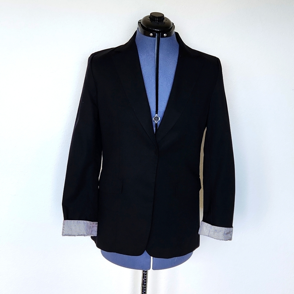 Tahari Women's Black Blazer Size 6